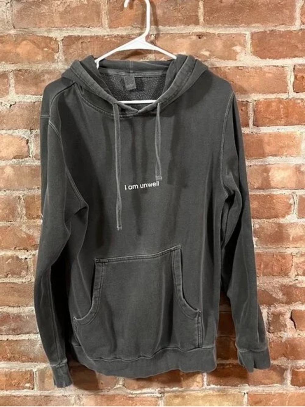 Charcoal 'I am unwell' Pullover Hoodie - Men's Casual Wear